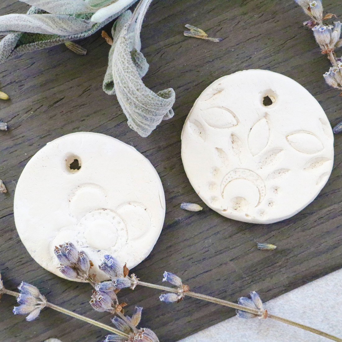 Air dry clay diffusers with lavender sprig